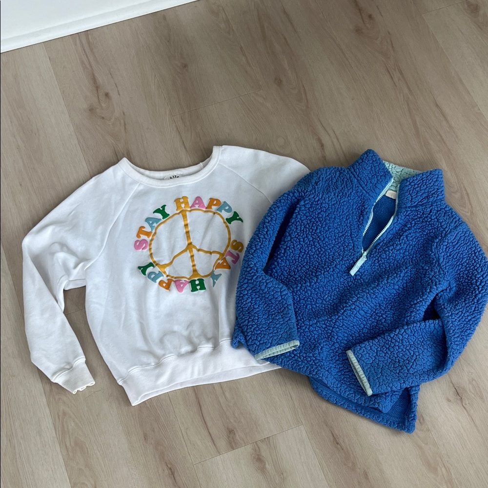 White Graphic Sweatshirt and Blue Fleece zip up